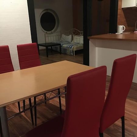 Train Fans Guesthouse سيفيتال المظهر الخارجي الصورة