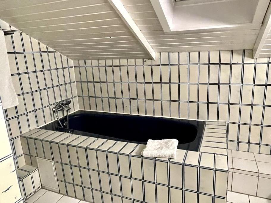 Train Fans Guesthouse سيفيتال المظهر الخارجي الصورة