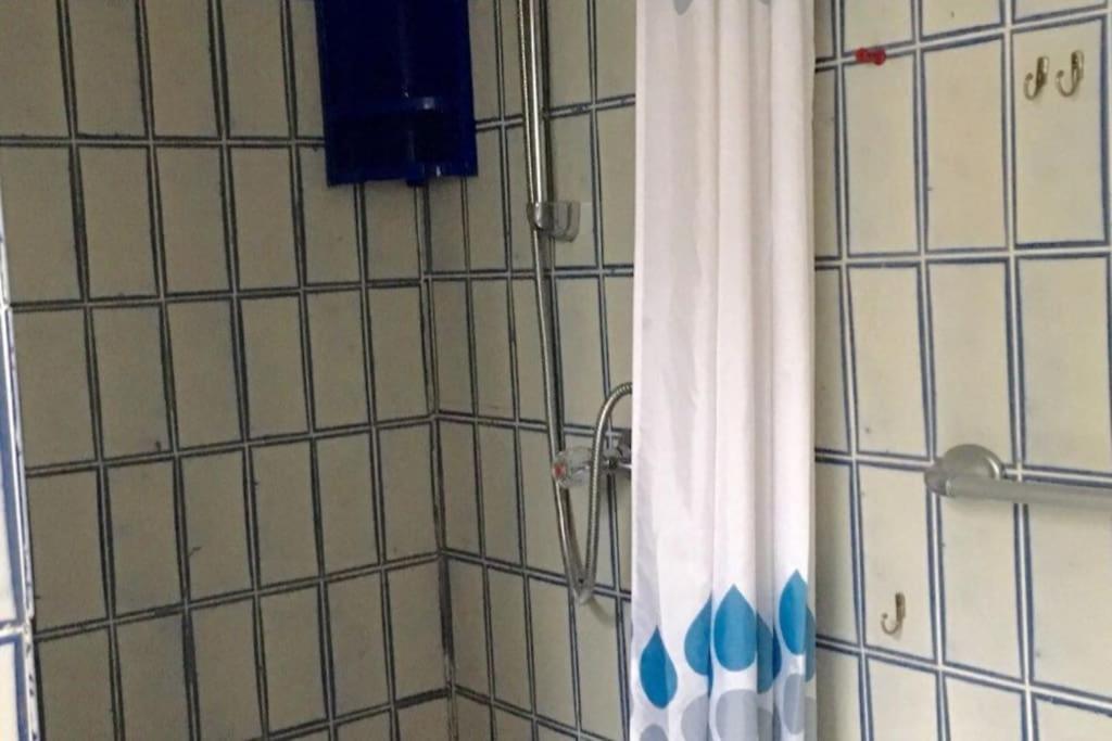 Train Fans Guesthouse سيفيتال المظهر الخارجي الصورة